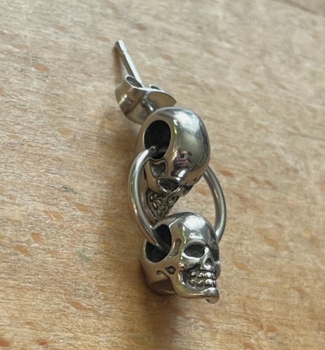 Skull ohrring totenkopf - skull,