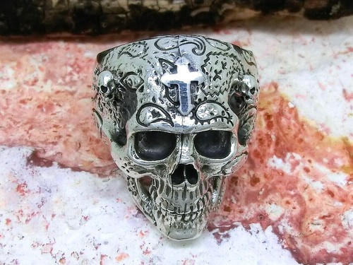 Totenkopf ring mit kreuz - totenkopf,