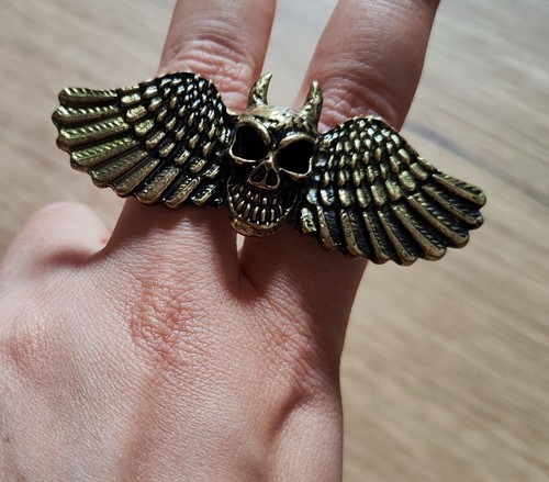 Totenkopf flügel ring gothic - flügel,